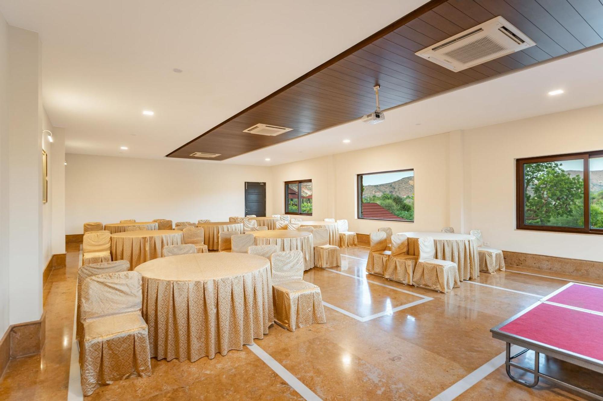 Sarasiruham Resort - Private Pool Villa In Udaipur Luaran gambar